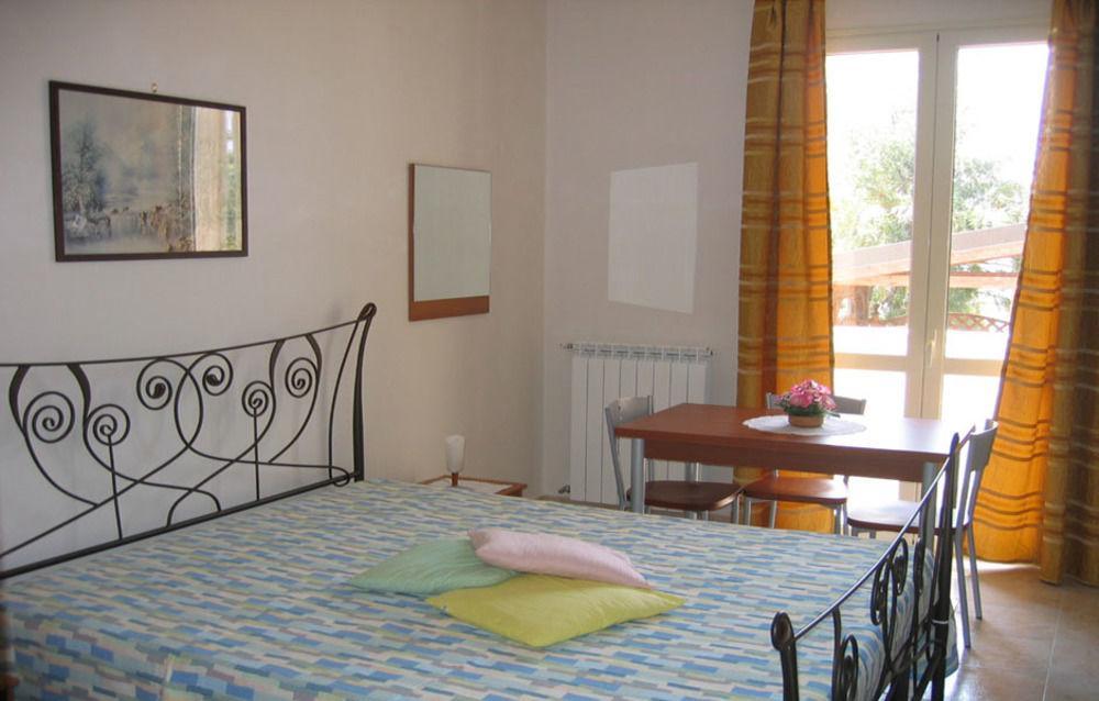 B&B Villa Teresa Lecce Buitenkant foto