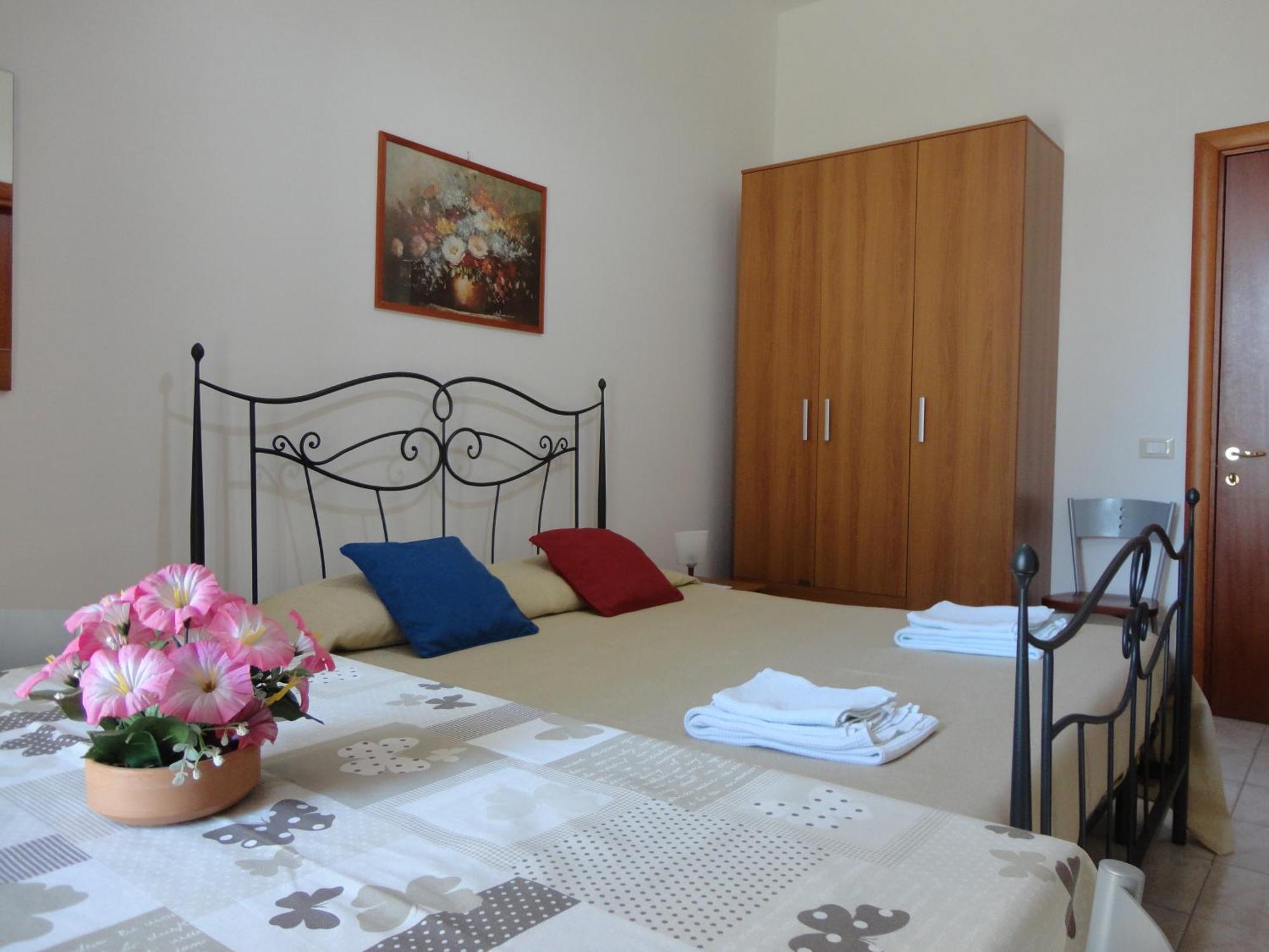 B&B Villa Teresa Lecce Buitenkant foto